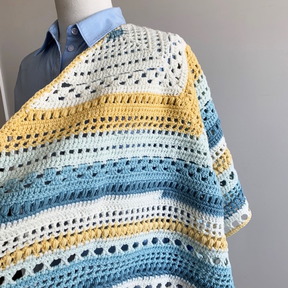 Triangle Crochet Scarf / Handmade Scarf - Picture 4 of 7